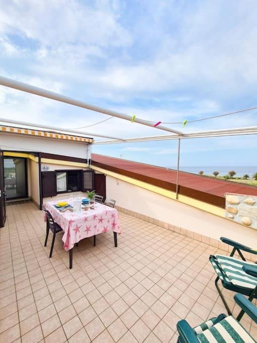 Lovely Flat With See View Roseto Degli Abruzzi Εξωτερικό φωτογραφία